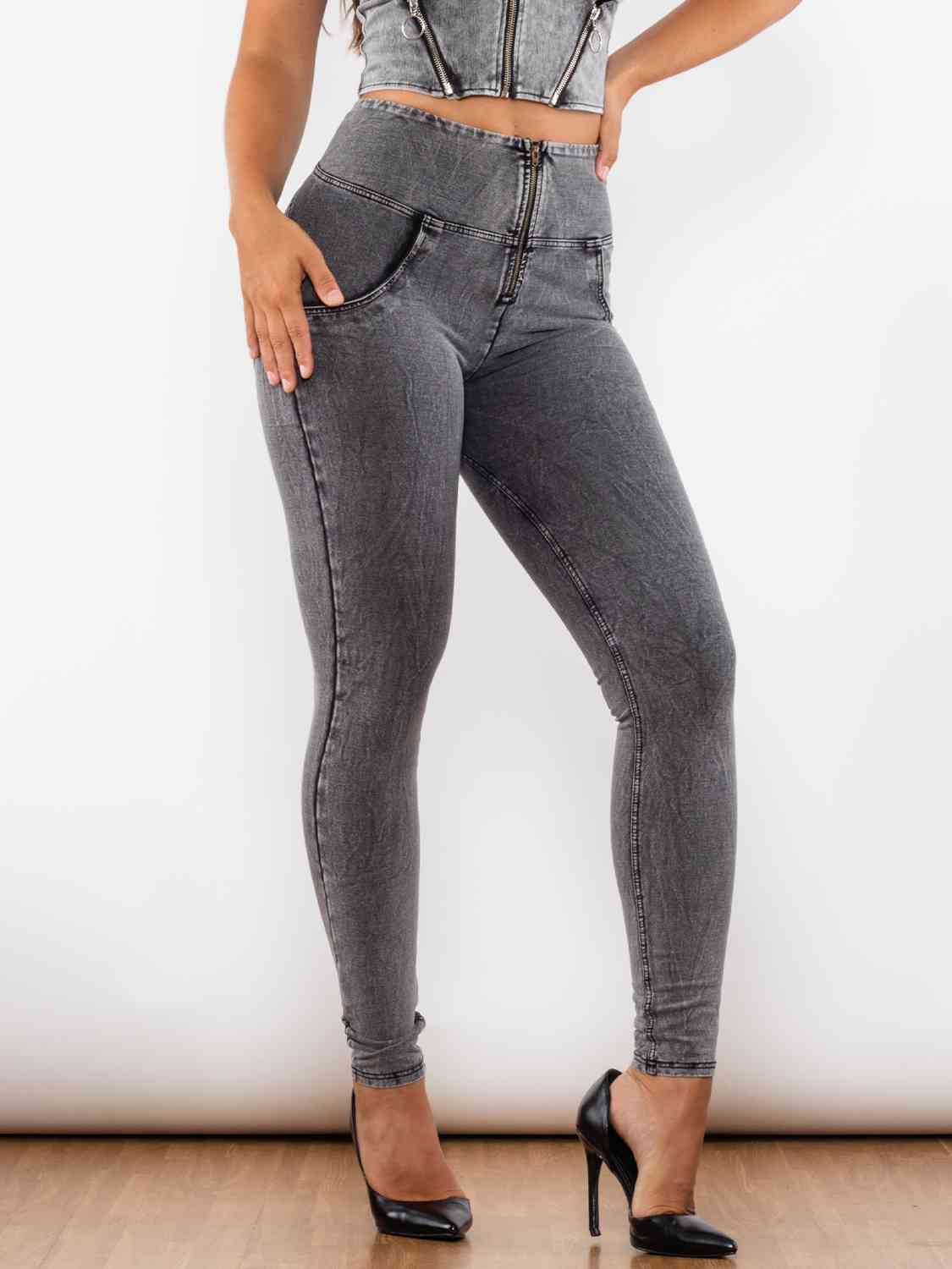 Eve Full Size Zip-Up Skinny Jeans